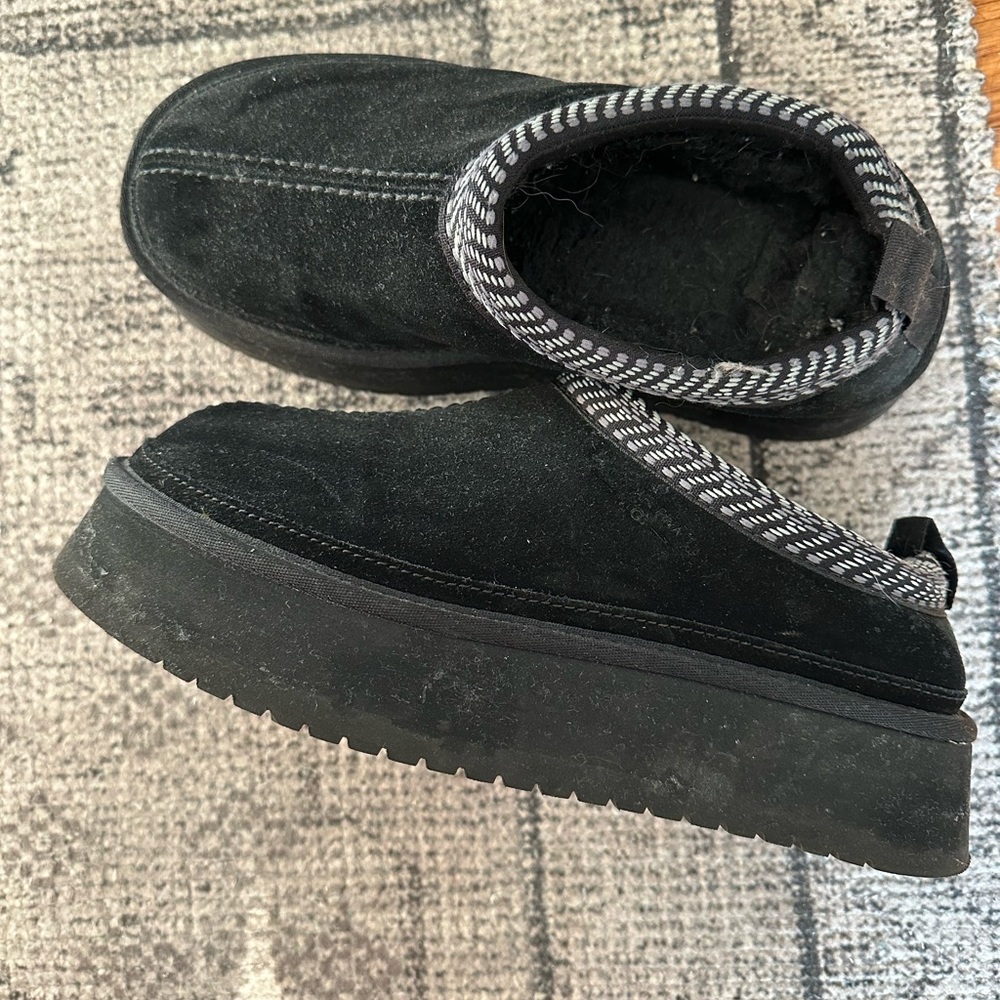 UGG Tazz platform slippers
